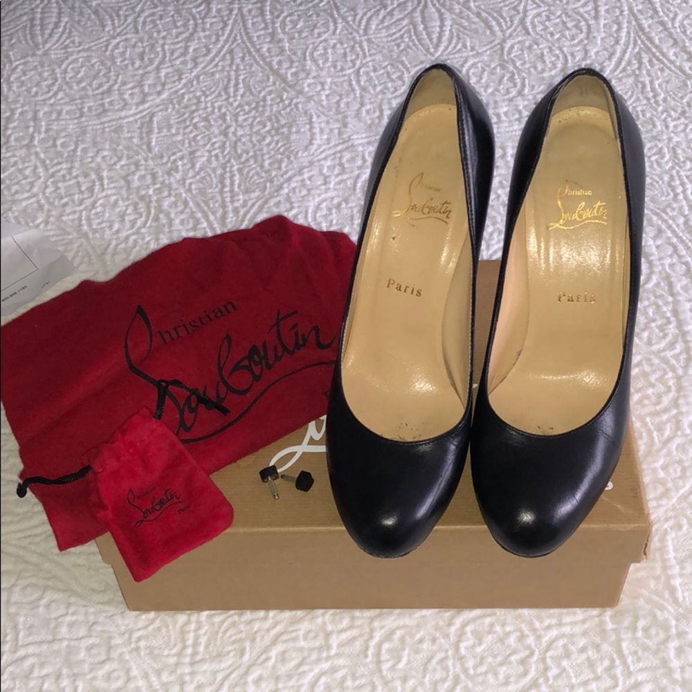 Christian Louboutin Simple Round Toe - image 4